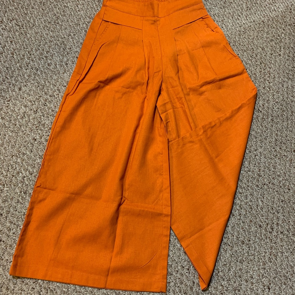 NIP Tangerine Wide Leg Cropped Cotton/Polyester Blend Pants. Size XS
